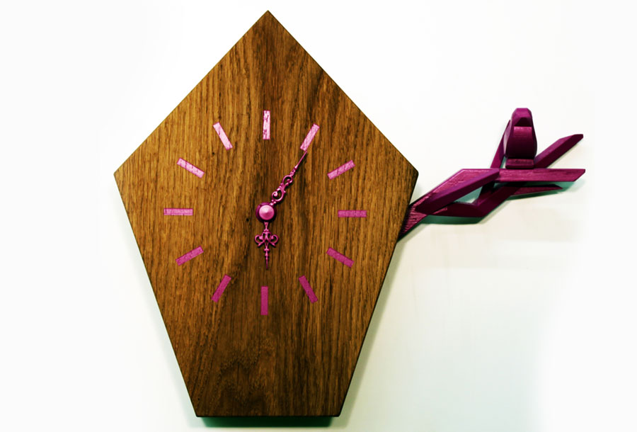 Was zum Kuckuck? Handgefertigte Kuckucksuhr in pink.