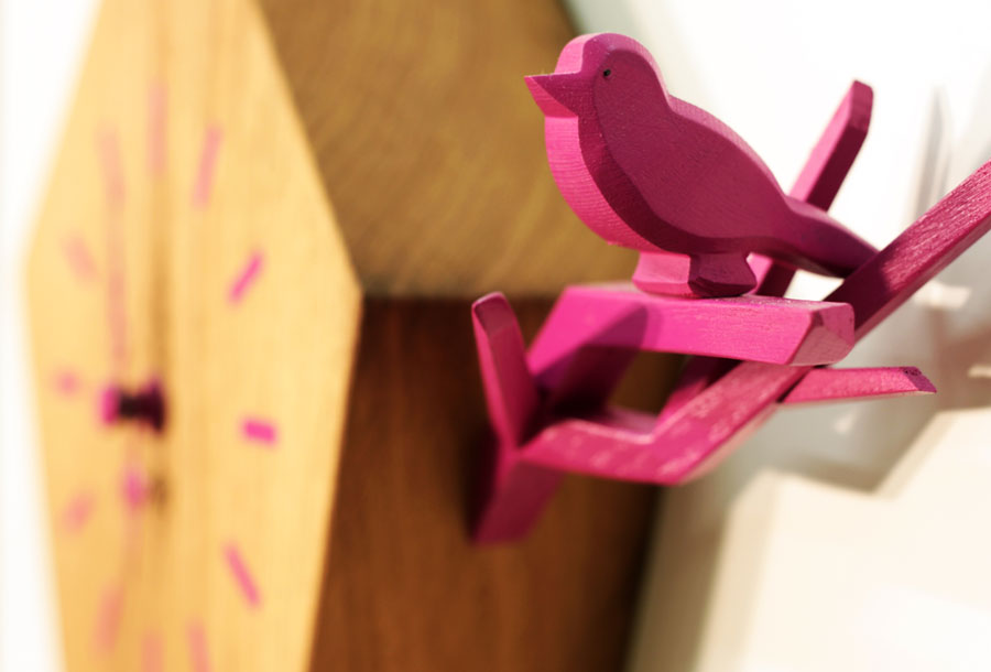 Was zum Kuckuck? Handgefertigte Kuckucksuhr in pink.